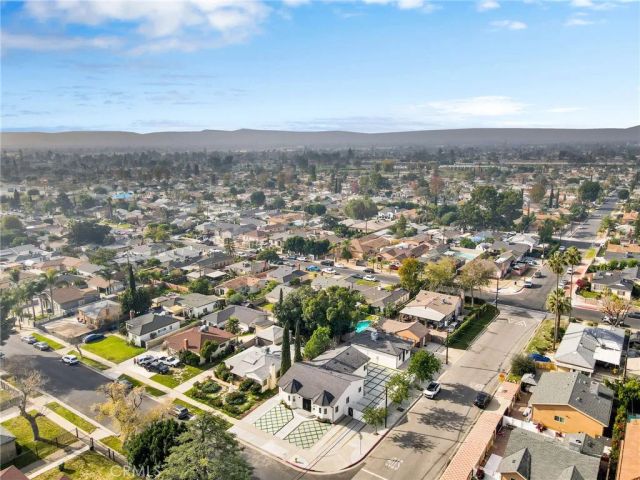 8149 Saint Clair Avenue, North Hollywood, CA 91605