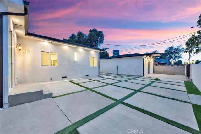 8149 Saint Clair Avenue, North Hollywood, CA 91605