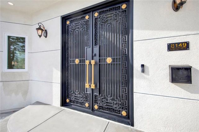 8149 Saint Clair Avenue, North Hollywood, CA 91605