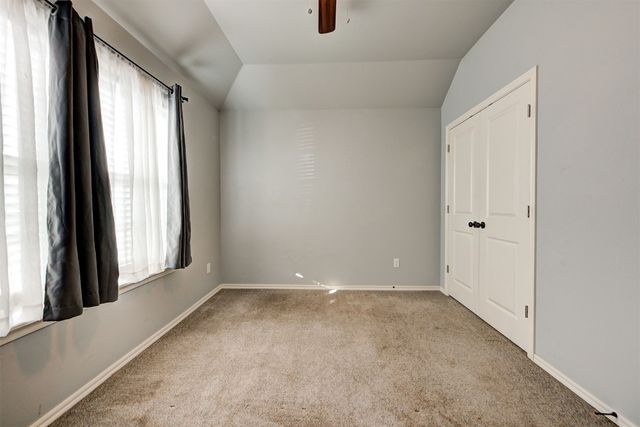 9021 NW 74th Street, Yukon, OK 73099