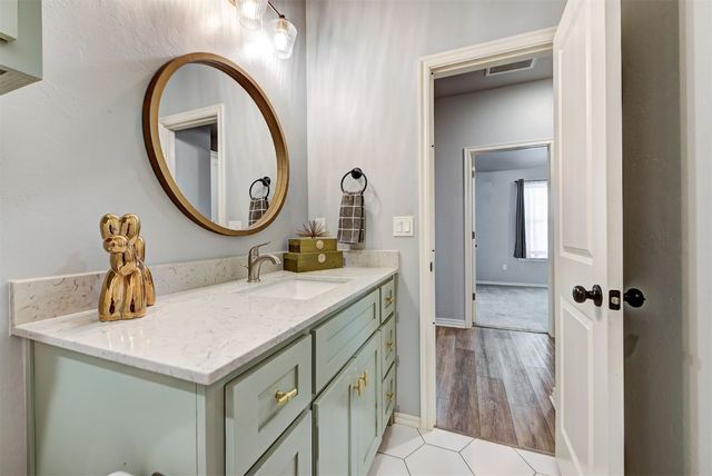 9021 NW 74th Street, Yukon, OK 73099