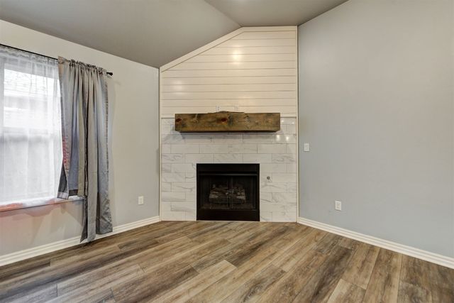 9021 NW 74th Street, Yukon, OK 73099