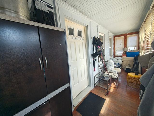 101 Willow St, New Bedford, MA 02740