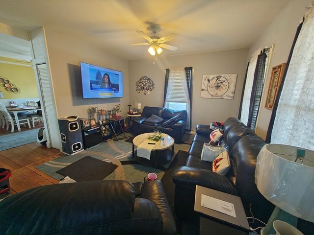 101 Willow St, New Bedford, MA 02740