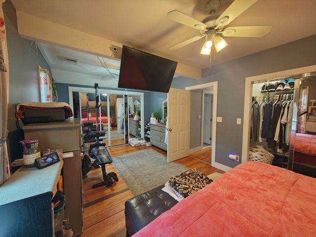 101 Willow St, New Bedford, MA 02740