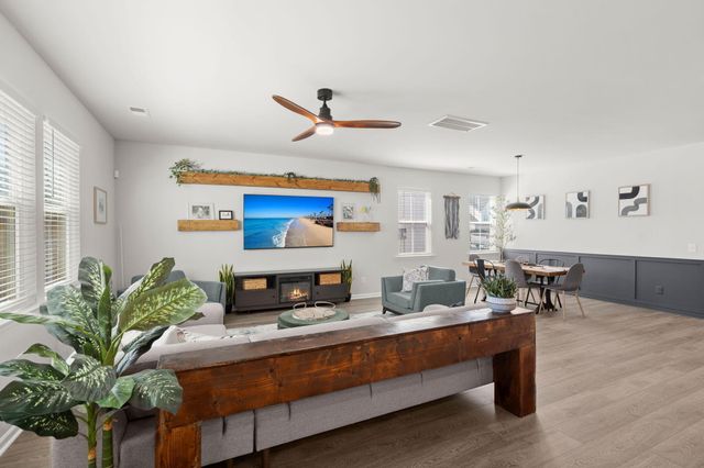 102 Berry Hollow Road, Summerville, SC 29486