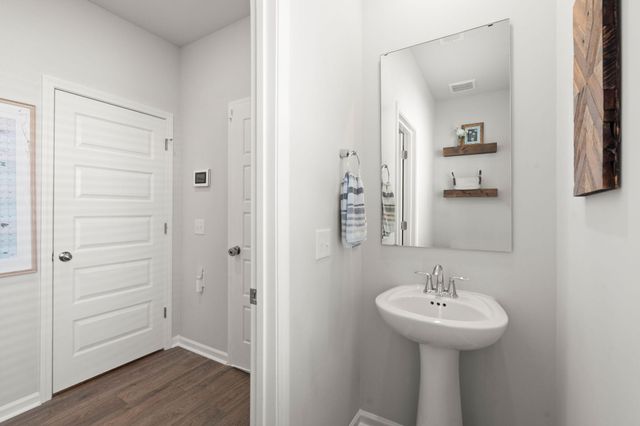 102 Berry Hollow Road, Summerville, SC 29486