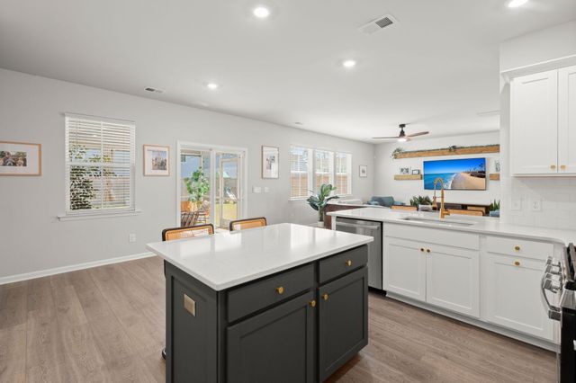 102 Berry Hollow Road, Summerville, SC 29486