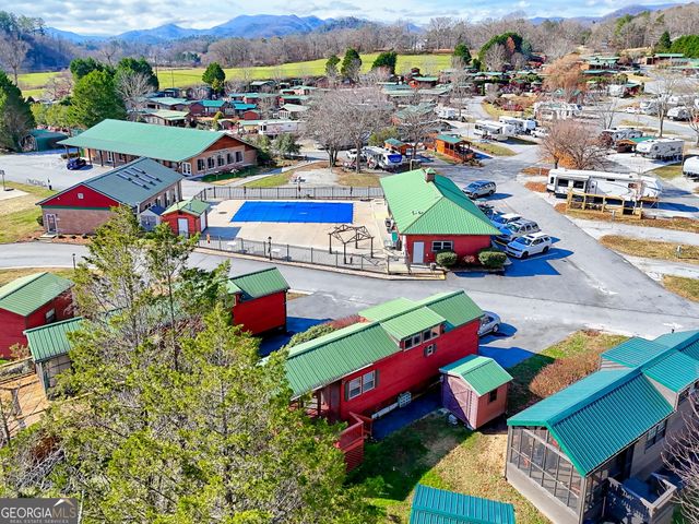 446 River Vista Drive, Dillard, GA 30537