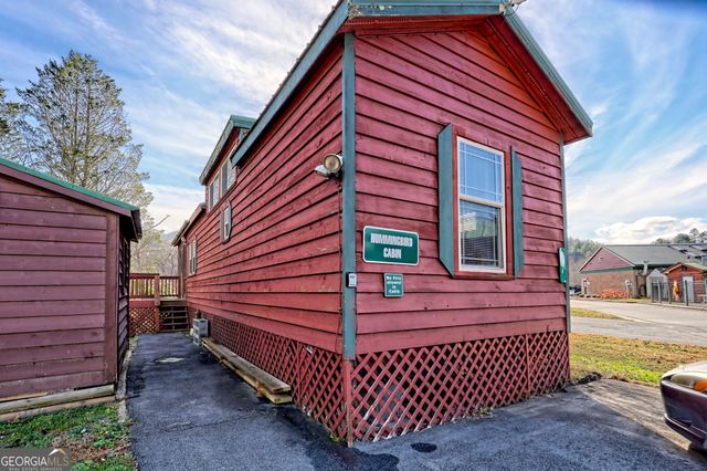 446 River Vista Drive, Dillard, GA 30537