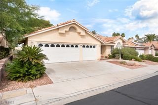 8220 Desert Beach Drive, Las Vegas, NV 89128