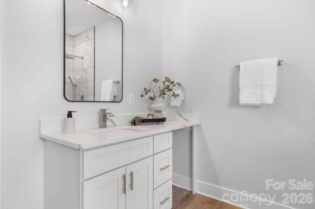 1213 Creekside Drive, Conover, NC 28613