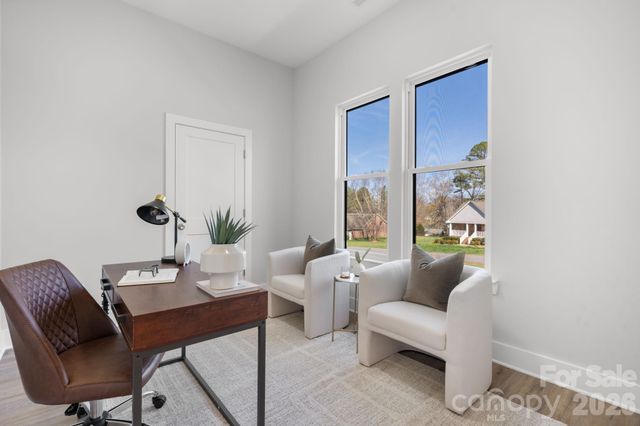 1213 Creekside Drive, Conover, NC 28613