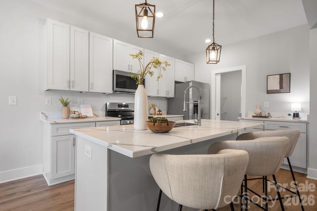 1213 Creekside Drive, Conover, NC 28613