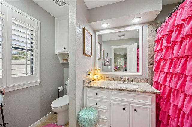 4907 Westerdale Drive, Fulshear, TX 77441