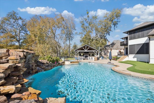 4907 Westerdale Drive, Fulshear, TX 77441