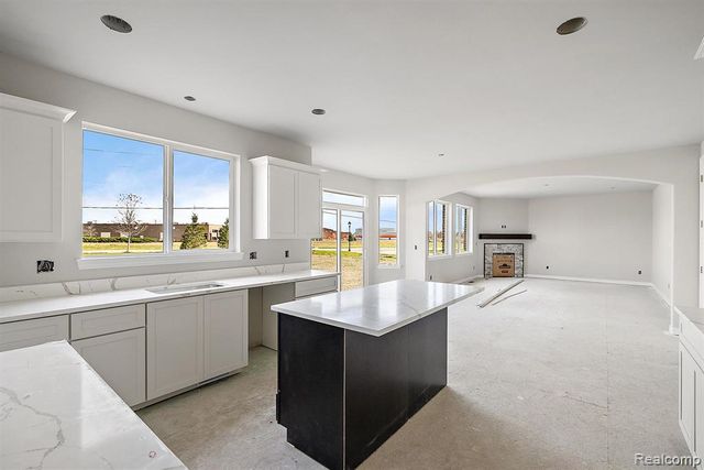 49453 Carles Dr Drive, Macomb, MI 48044