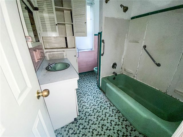866 Smith Street, Rochester, NY 14606
