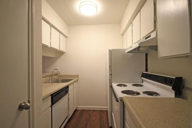 600 Heights Boulevard 28, Houston, TX 77007