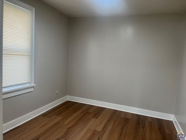 2521 SE Michigan AVE, Topeka, KS 66605