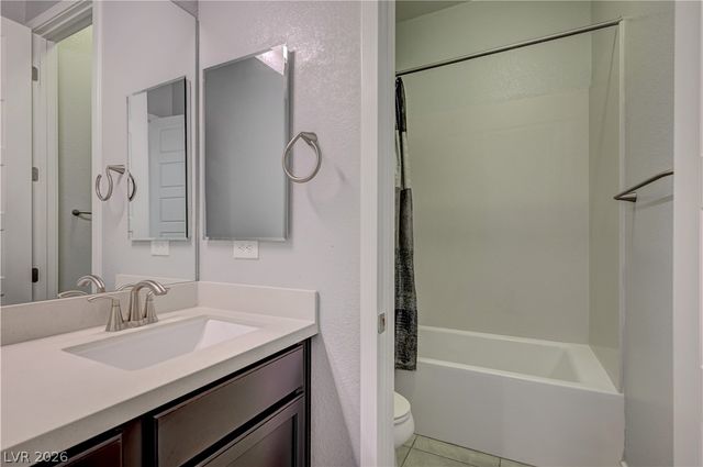 3943 Reyes Avenue, Las Vegas, NV 89141