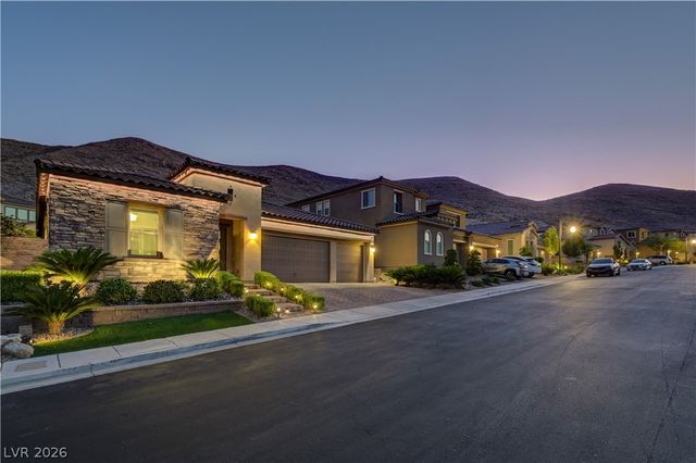 3943 Reyes Avenue, Las Vegas, NV 89141