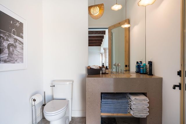 9400 Elena Drive NE, Albuquerque, NM 87122