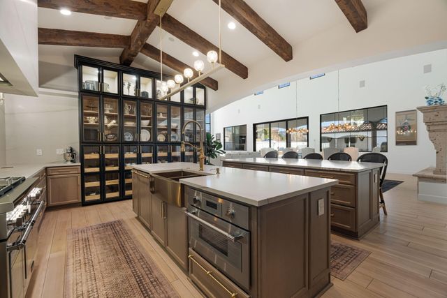 9400 Elena Drive NE, Albuquerque, NM 87122