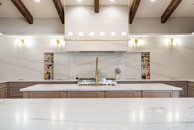 9400 Elena Drive NE, Albuquerque, NM 87122