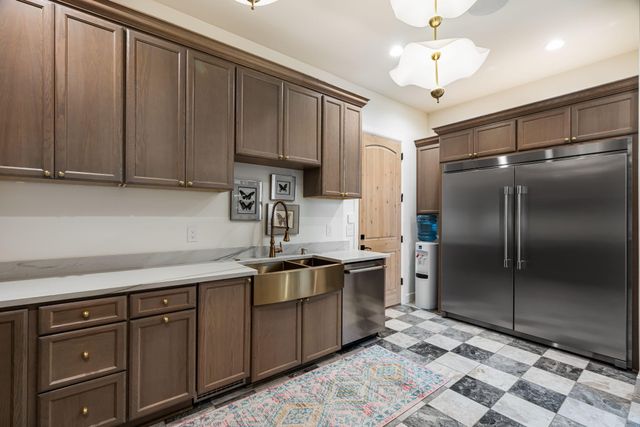 9400 Elena Drive NE, Albuquerque, NM 87122