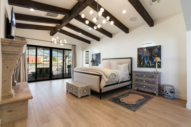 9400 Elena Drive NE, Albuquerque, NM 87122