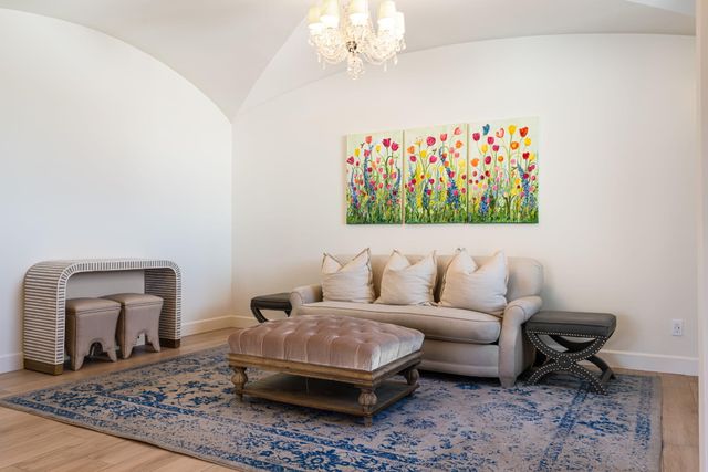 9400 Elena Drive NE, Albuquerque, NM 87122