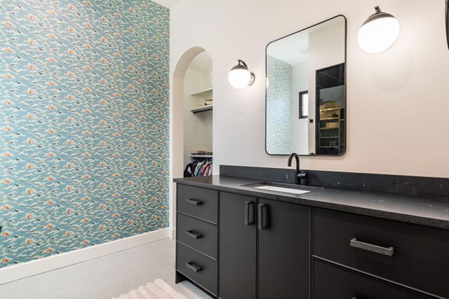 9400 Elena Drive NE, Albuquerque, NM 87122