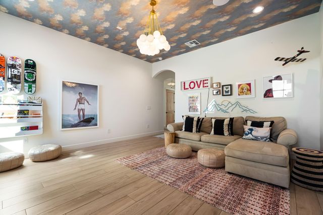 9400 Elena Drive NE, Albuquerque, NM 87122