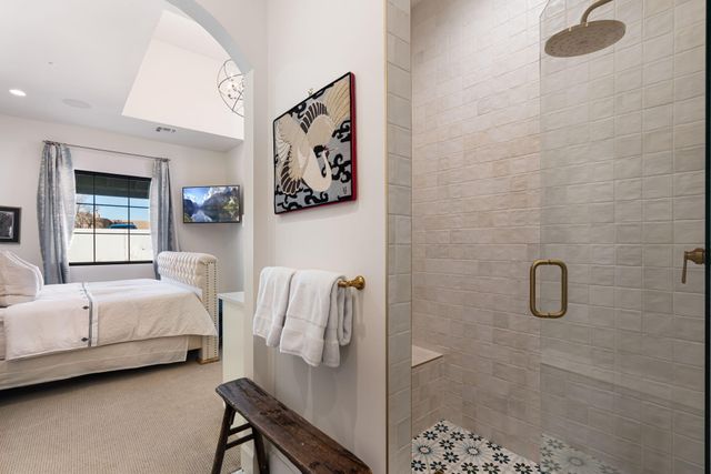 9400 Elena Drive NE, Albuquerque, NM 87122