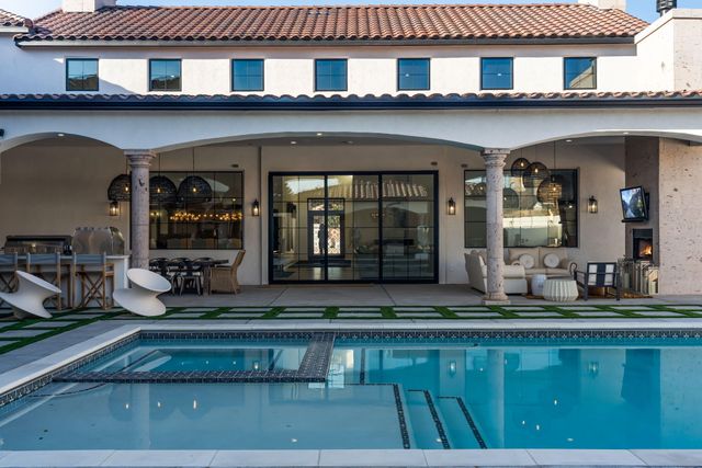 9400 Elena Drive NE, Albuquerque, NM 87122