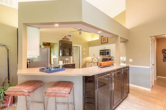 6273 Paradise Island Court, Port Orange, FL 32128
