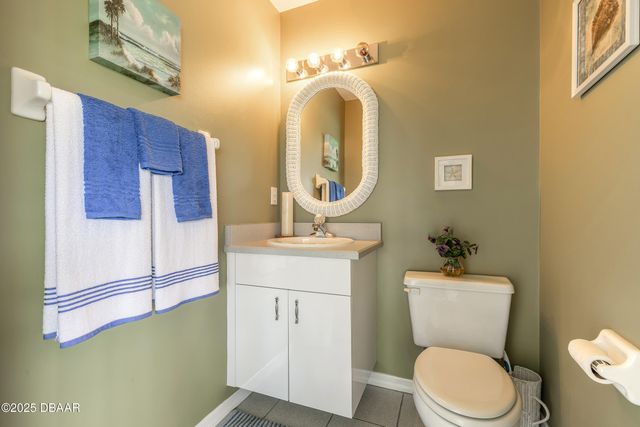 6273 Paradise Island Court, Port Orange, FL 32128