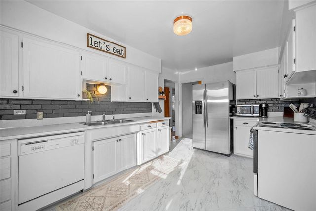 5423 N Lincoln St, Spokane, WA 99205