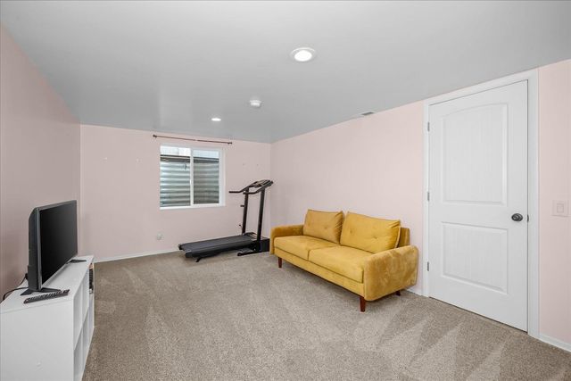 5423 N Lincoln St, Spokane, WA 99205