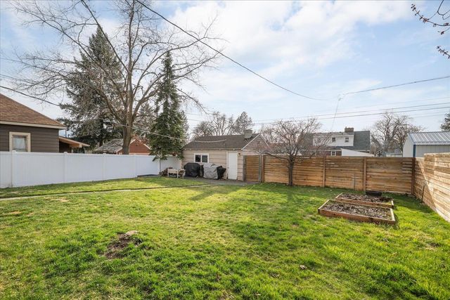 5423 N Lincoln St, Spokane, WA 99205