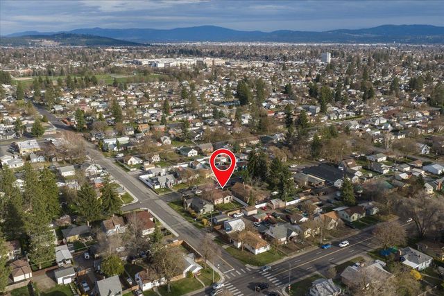 5423 N Lincoln St, Spokane, WA 99205