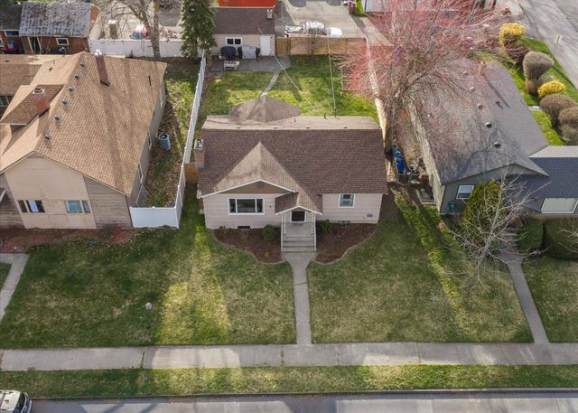 5423 N Lincoln St, Spokane, WA 99205