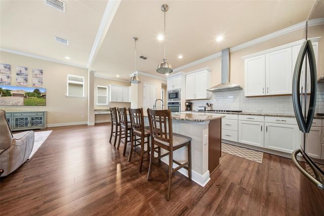 13930 SWALLOW HILL DRIVE, Lithia, FL 33547