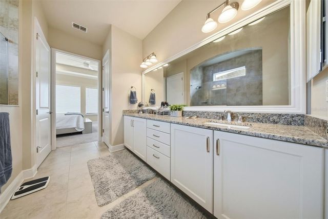 13930 SWALLOW HILL DRIVE, Lithia, FL 33547