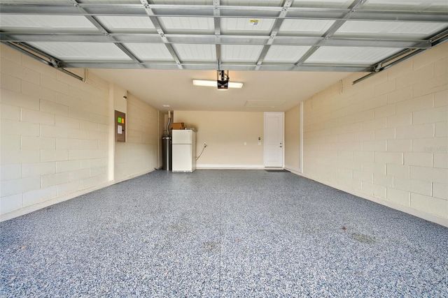 13930 SWALLOW HILL DRIVE, Lithia, FL 33547