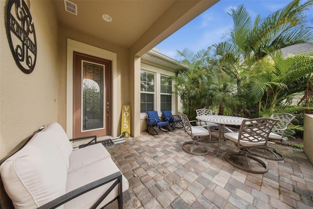 13930 SWALLOW HILL DRIVE, Lithia, FL 33547