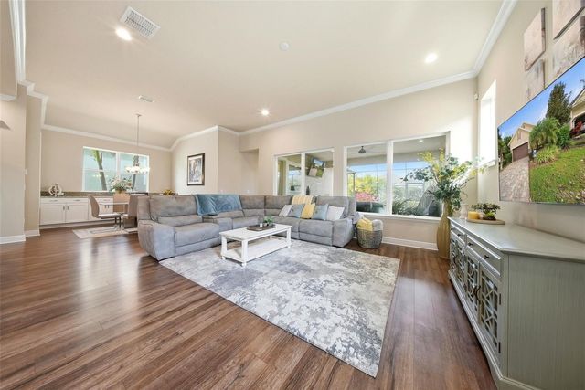 13930 SWALLOW HILL DRIVE, Lithia, FL 33547