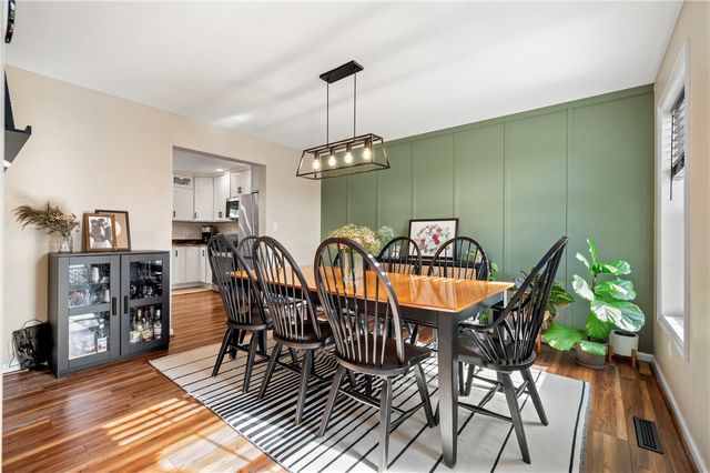 5010 Oak Point Drive, Kennedy Twp, PA 15136