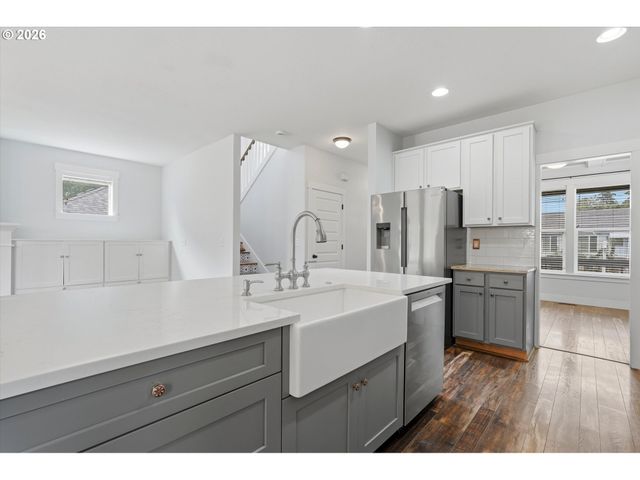 13290 Sw HAZEL St, Beaverton, OR 97005